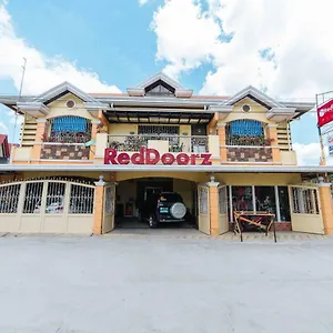 Hotel Reddoorz At La Casa Former Reddoorz At Tamarind Street City, Angeles